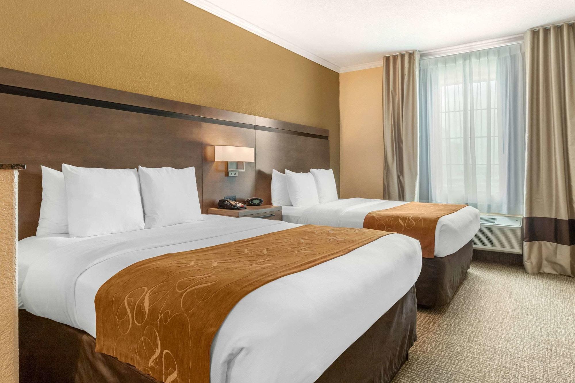 คอมฟอร์ต สวีท เบย์ทาวน์ I -10 Hotel ภายนอก รูปภาพ